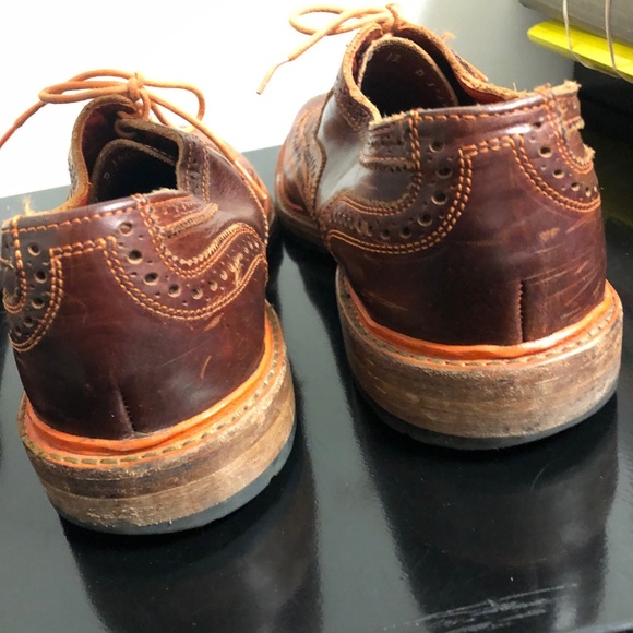 Allen Edmonds Men\'s oxfords - used